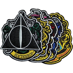 image:imageCinereplicas Harry Potter  Patches  Official License HogwartsDeluxe Iron on Hogwarts